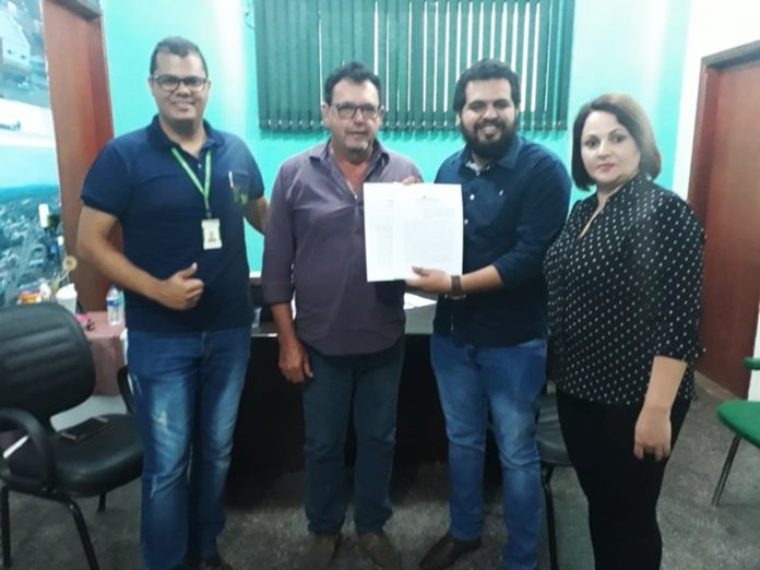 Araputanga firma parceria  com IFMT Fronteira Oeste