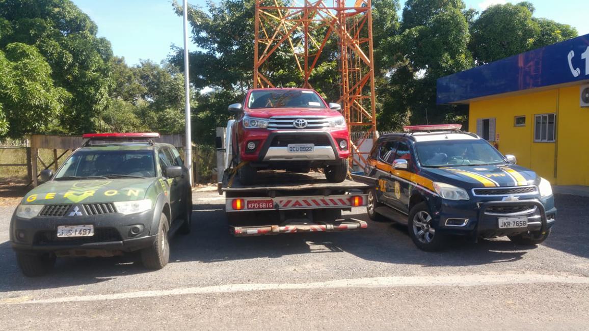 Camioneta Hilux roubada em  Roo foi localizada em Cceres