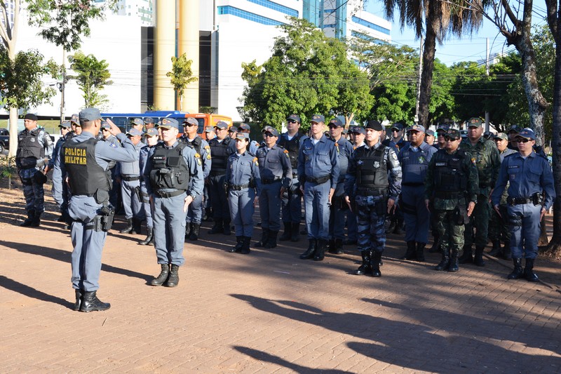 PM leva mais de 1.300 policiais s ruas em aes preventivas e de represso  violncia