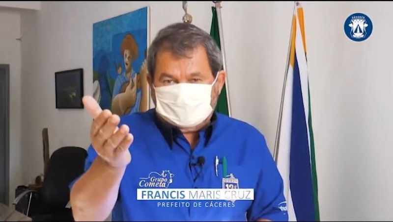 Francis no descarta demisses para enfrentar   escassez de recursos provocada pela pandemia