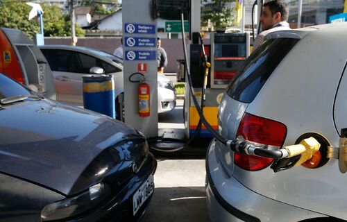 Gasolina cara: entenda o impacto do ICMS na alta nos preos