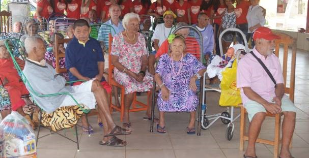 Lar abriga idosos em Cceres (Foto: Divulgao)