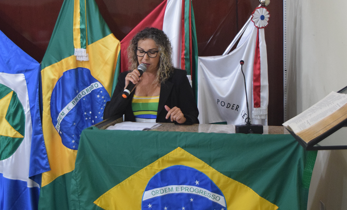 Vereadora cassada assume  cargo em Mirassol DOeste