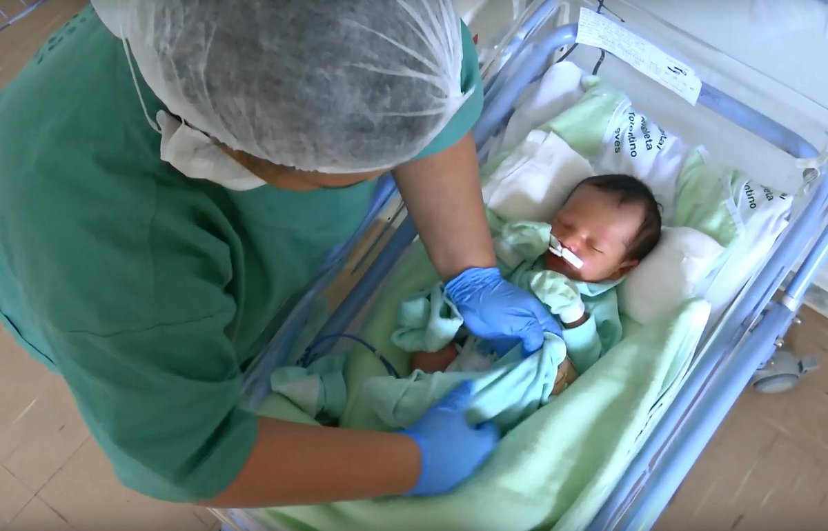 Hospital So Luiz promove treinamento de  assistncia ao recm-nascido em sala de parto