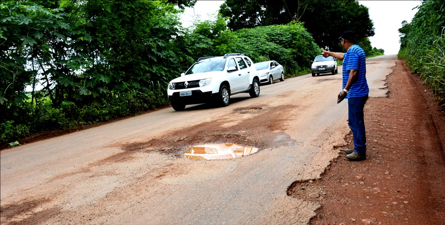 Vereador cobra autoridades estaduais para  reparar rodovias em estado de abandono