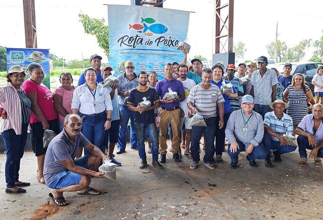 Prefeitura de Cceres, em parceria com o Consrcio Nascentes do Pantanal e Empaer, entrega alevinos