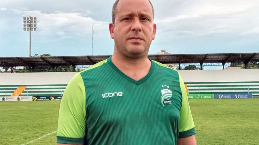 Treinador do Luverdense quer intensificar ritmo de treinamento para disputa nas quartas de final