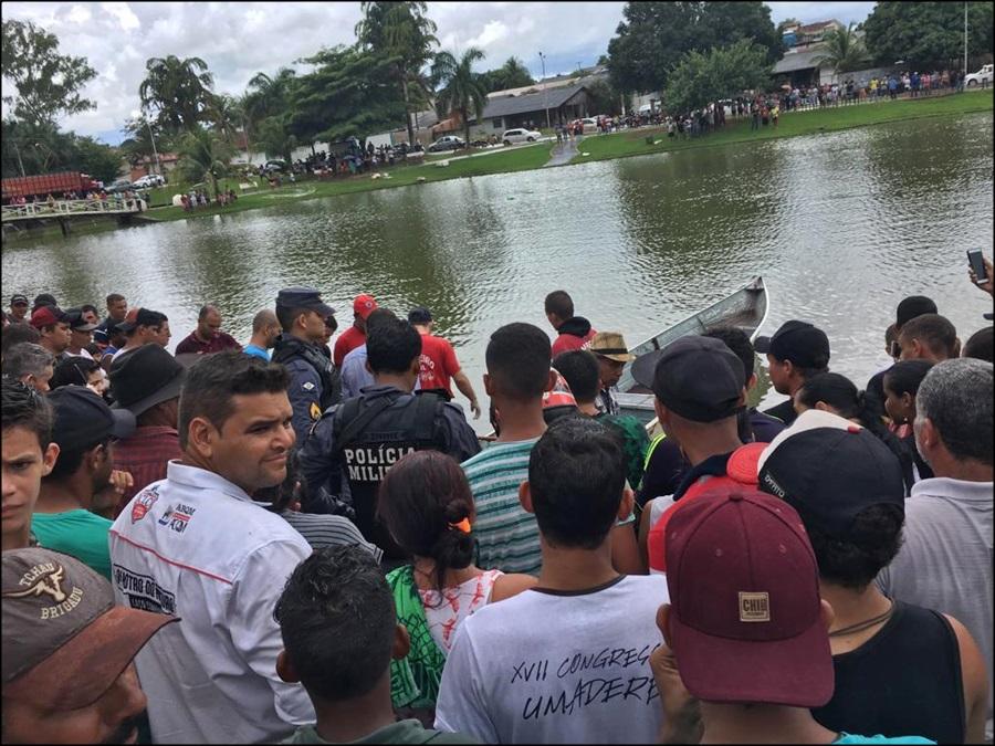 Bombeiros resgatam corpo de jovem   que morreu afogado no Lago Azul