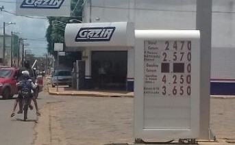 Gasolina ultrapassa R$ 4,00 em alguns postos de Cceres