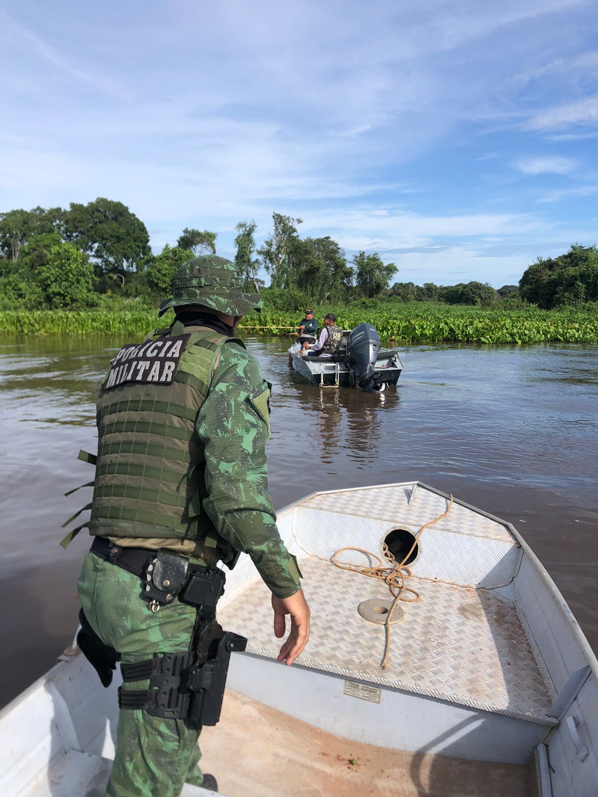 Juizado Volante Ambiental de Cceres fiscaliza atividade pesqueira no Rio Paraguai e afluentes