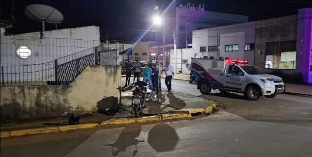 Motociclista desrespeita sinalizao, provoca acidente e perde a vida no bairro Vila Mariana