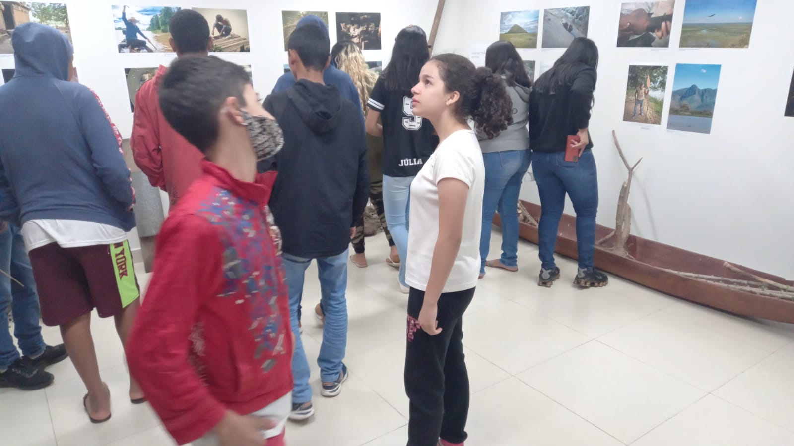  Alunos de escolas municipais visitam Mostra no Museu Emlia Darci