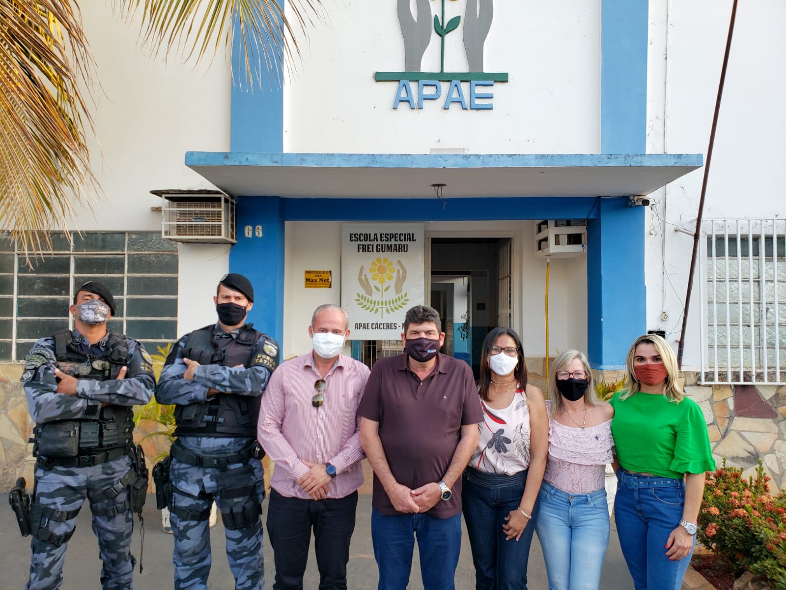 Em visita  APAE de Cceres, deputado  estadual Dr. Joo de Matos garante apoio
