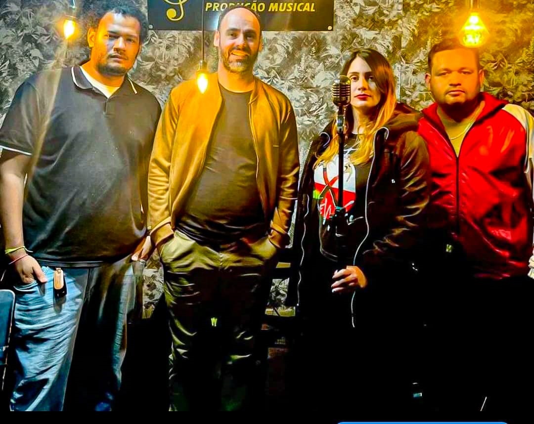  Banda que une rock com elementos da cultura regional marca sua estreia no FIPe